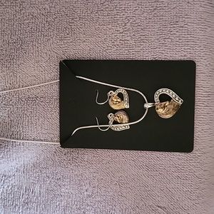 Two toned horse head jewelry set